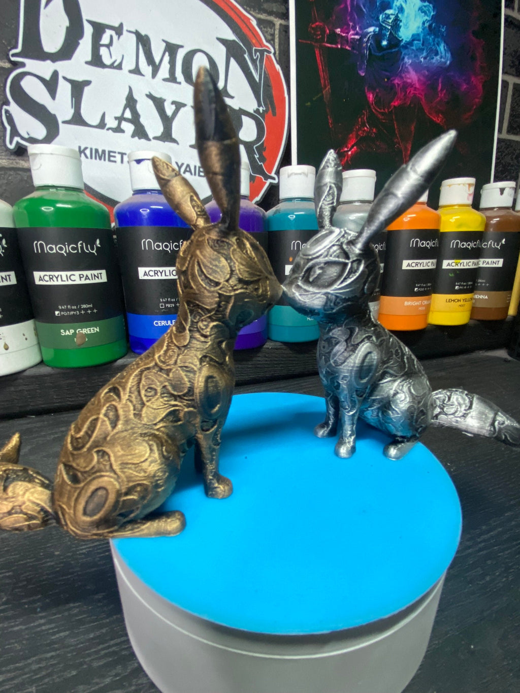 Ornamental Umbreon Statue