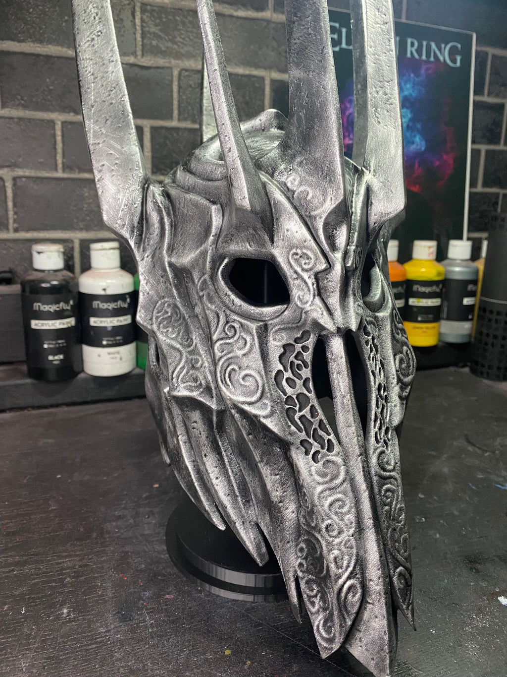 Lord of the Rings -Sauron - Wearable Helmet / Display