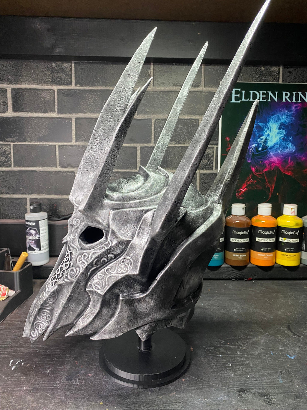 Lord of the Rings -Sauron - Wearable Helmet / Display