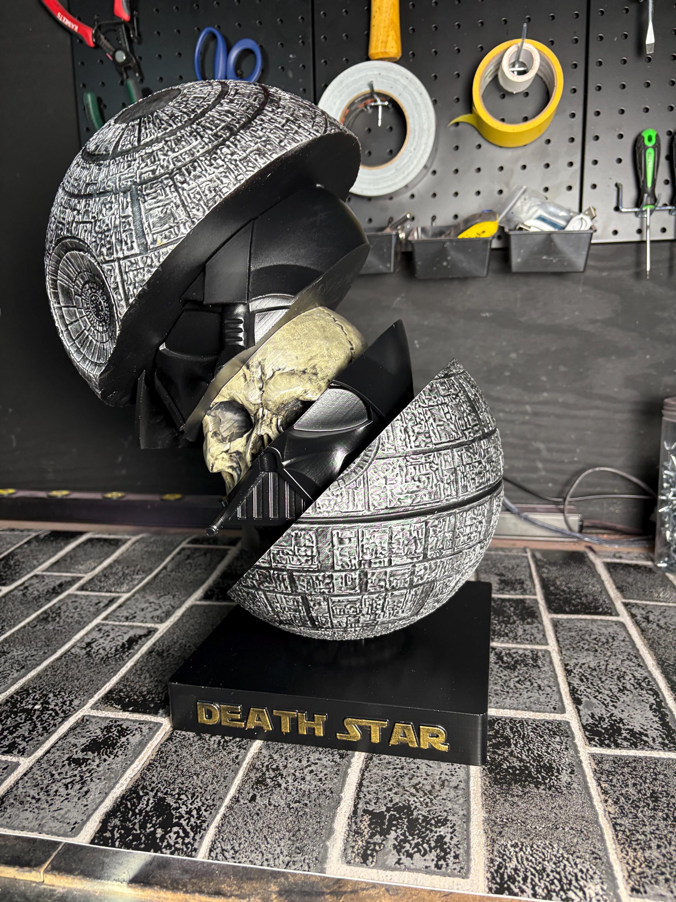Darth Vader - DeathStar Statue - Starwars Display 8" tall