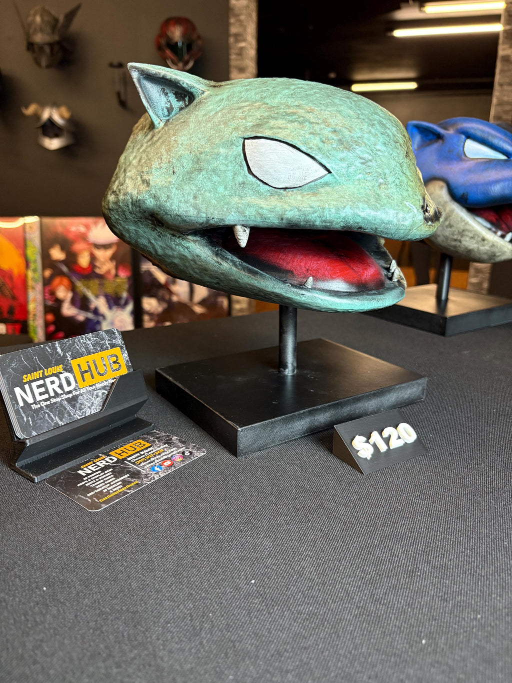 Slain Venusaur Head Display Statue – Anime Statue Decor