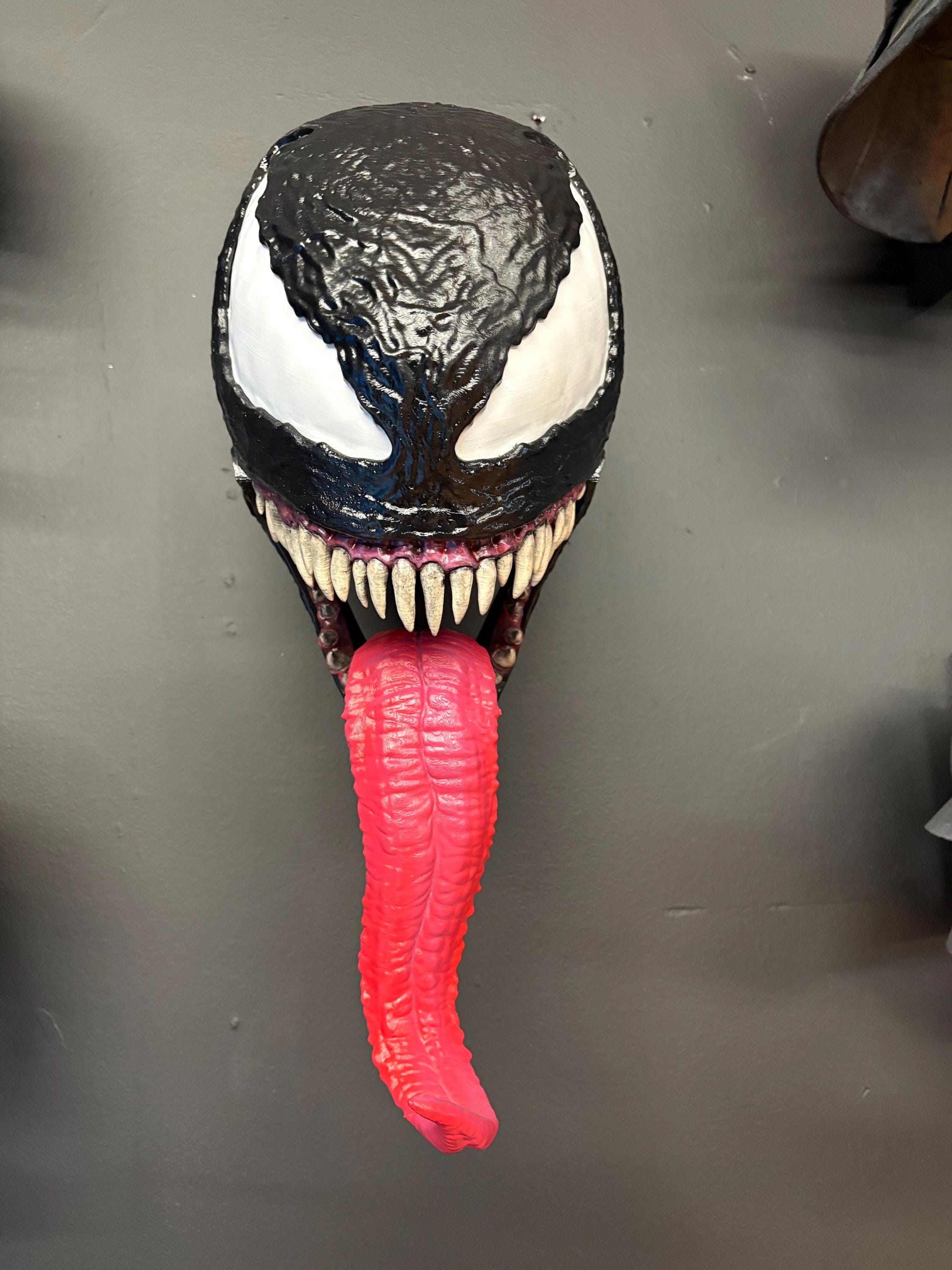 Wearable Venom Cosplay Helmet