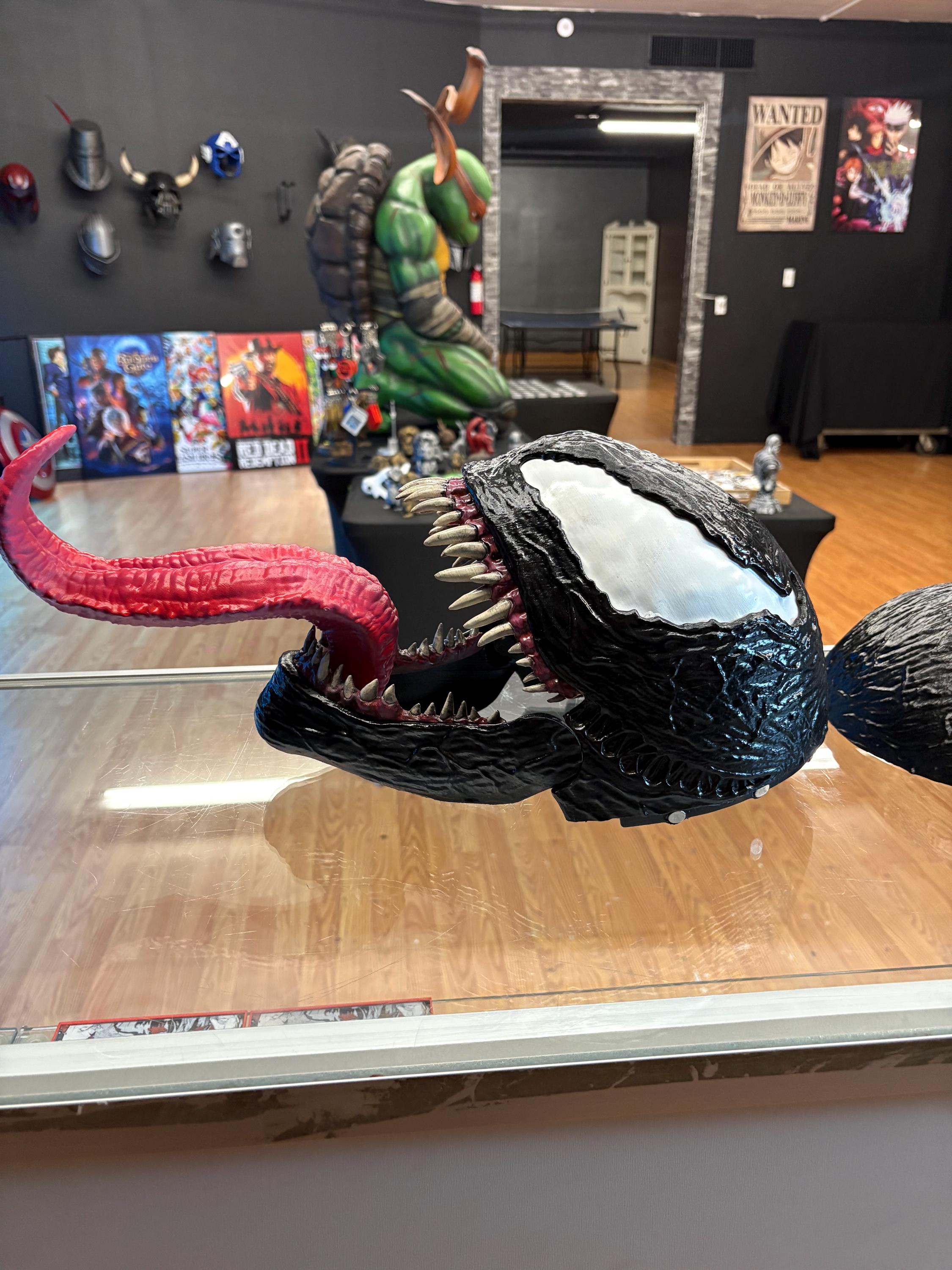 Wearable Venom Cosplay Helmet