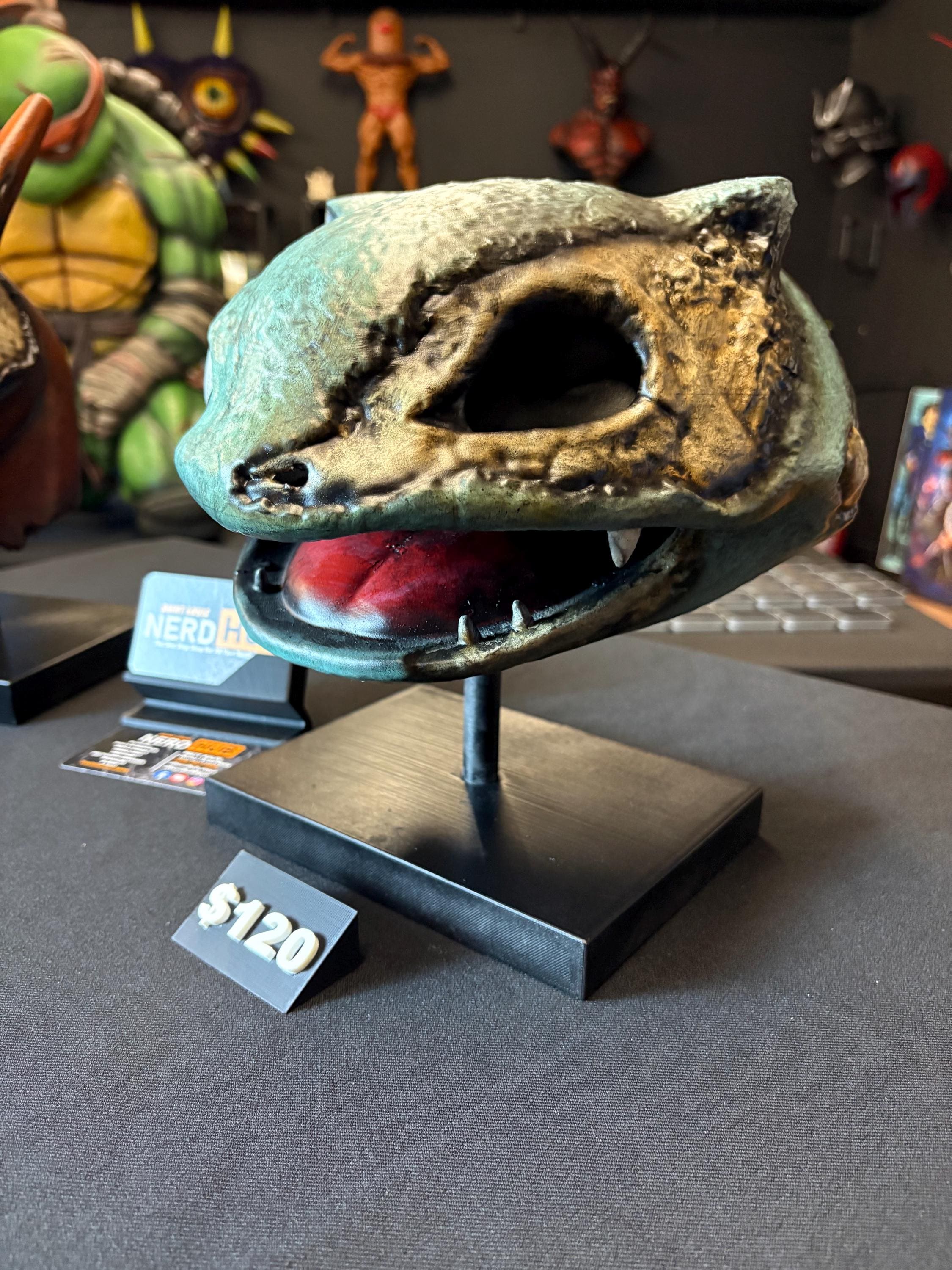 Slain Venusaur Head Display Statue – Anime Statue Decor