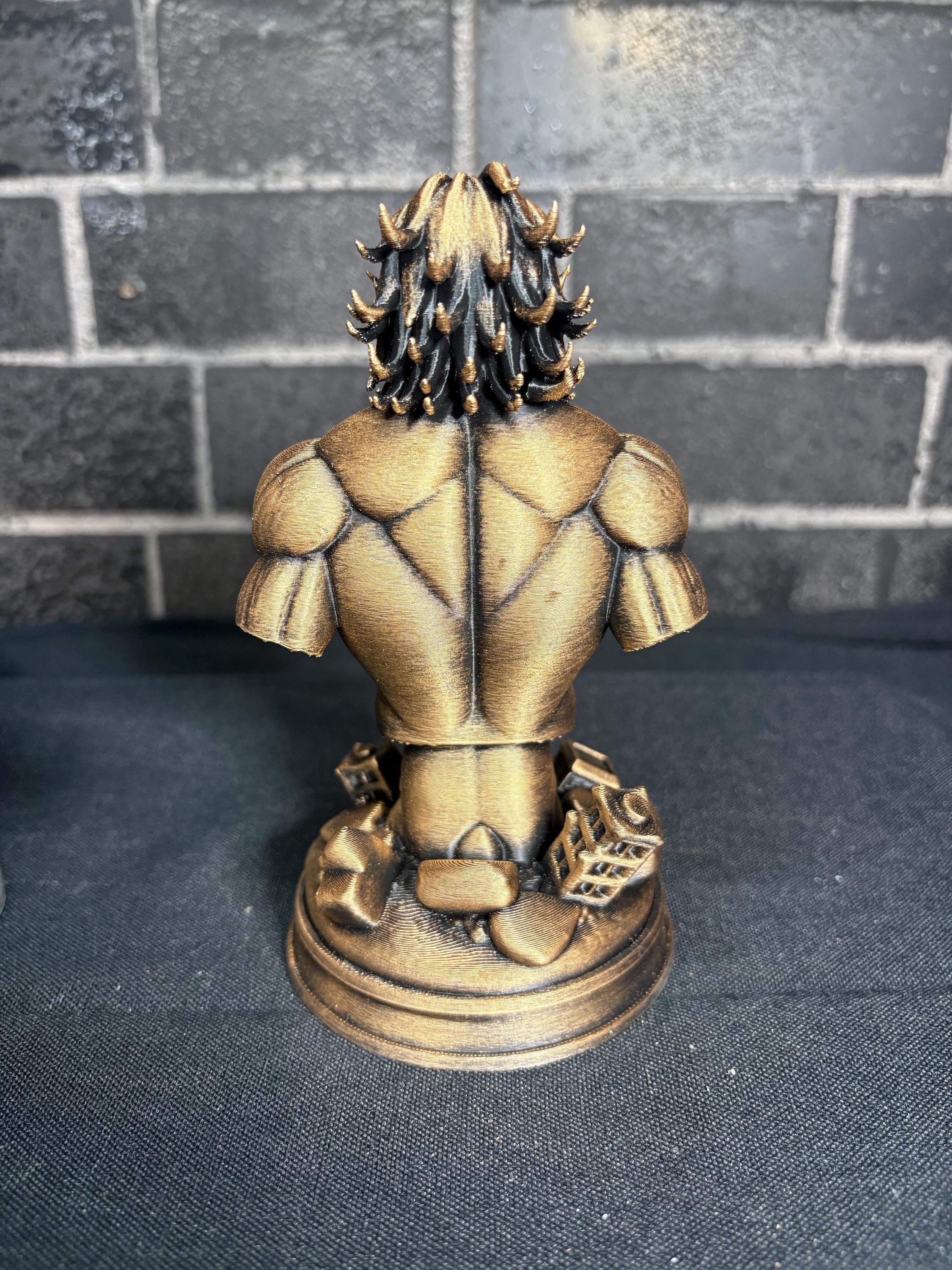 Attack Titan Bust – Hand Painted Anime Display Statue – 6” Titan Collectible – Gold or Silver Finish – AOT Inspired Decor